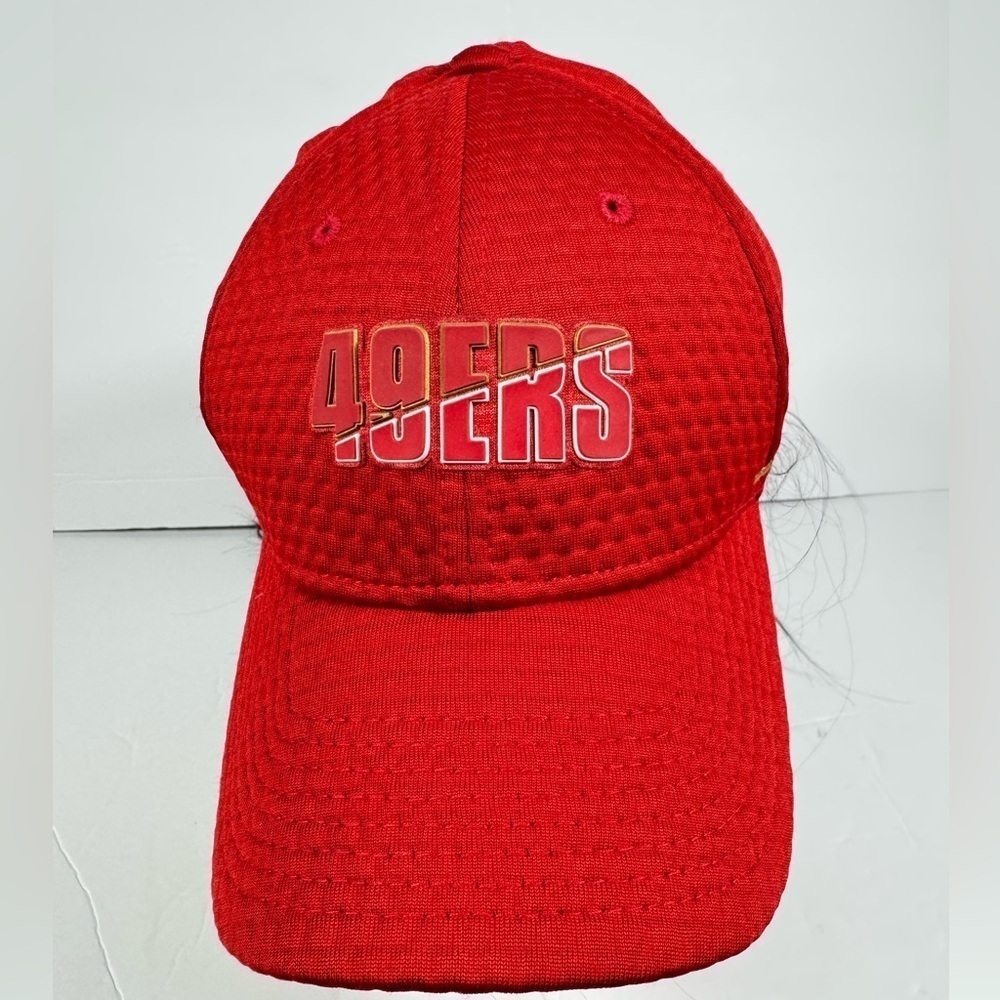 San Francisco 49ers Hat M/L New Era Cap 9FIFTY Red NFL Football Training